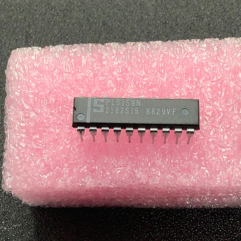 PLS159N - SIGNETICS - Programmable logic sequencer 16 × 45 × 12