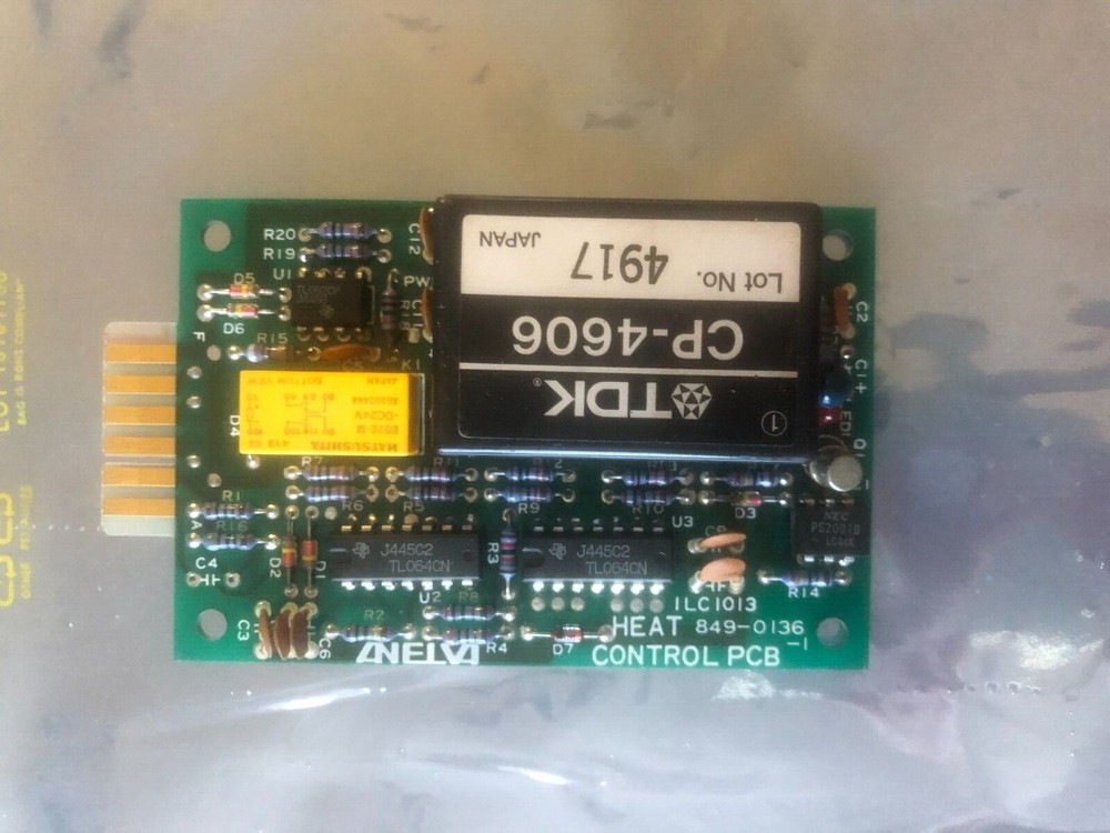 Anelva  849-0136-1 Heat Control PCB