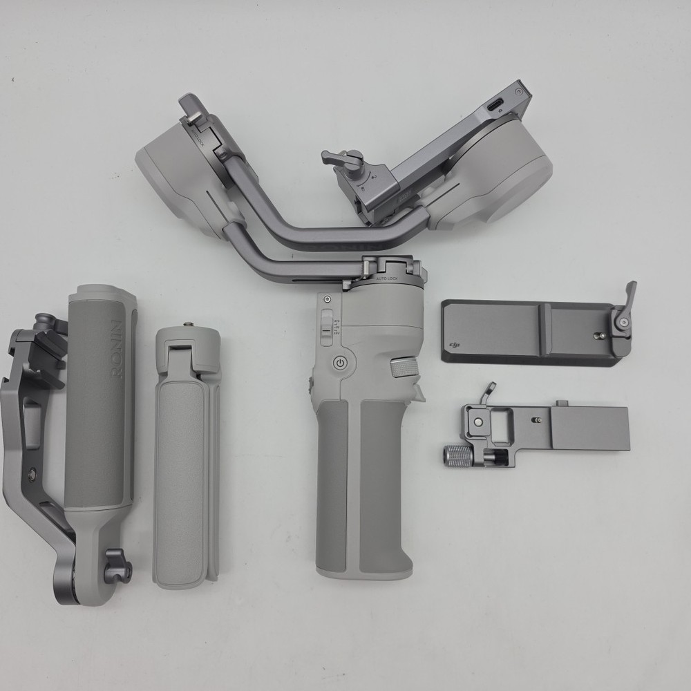 DJI RS 4 Mini Combo 3-Axis Gimbal Stabilizer - Gray NO TRACKING MODULE/ PLATE