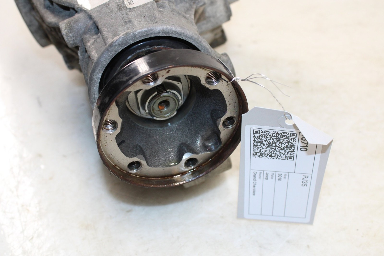 2012-2018 Jeep Grand Cherokee SRT 3.70 Front Axle Differential OEM PJ35