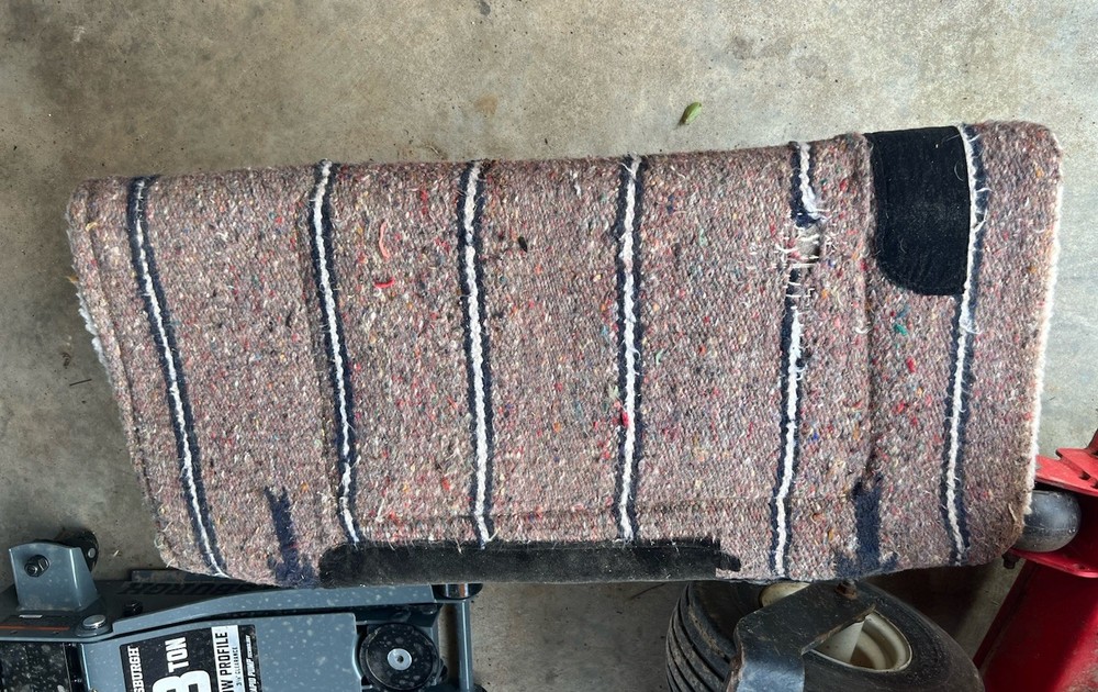 Horse Saddle Blanket