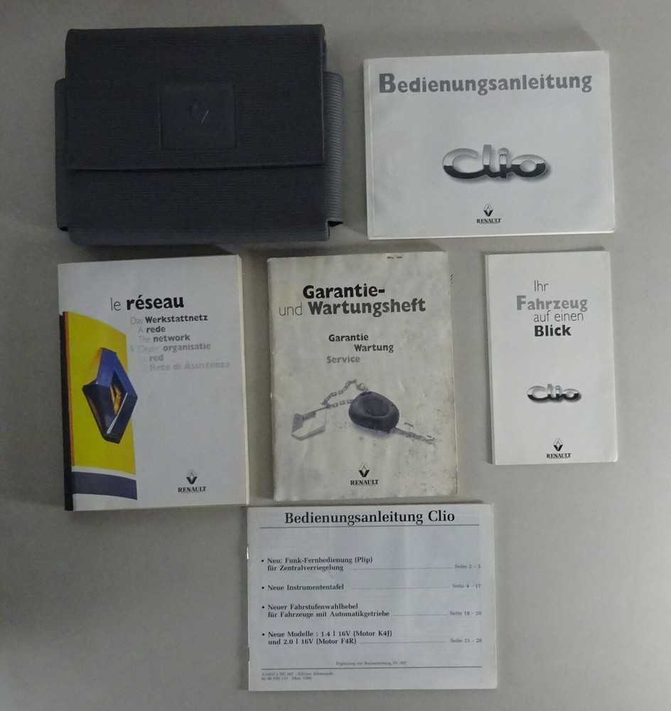 Document Wallet + Operating Instructions / Manual Renault Clio from 09/1998