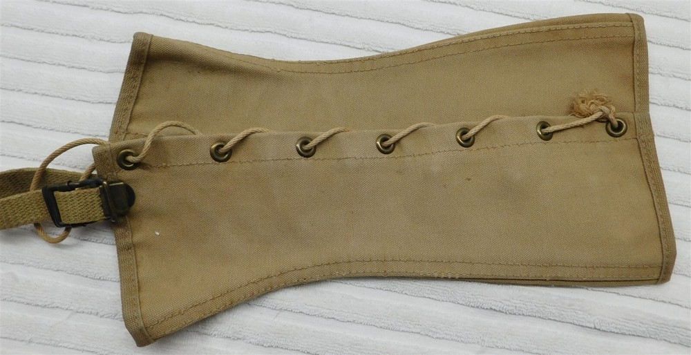 Vintage Original US Army WW2 Canvas Leggings Soldier Worn by Dickey, R.C.