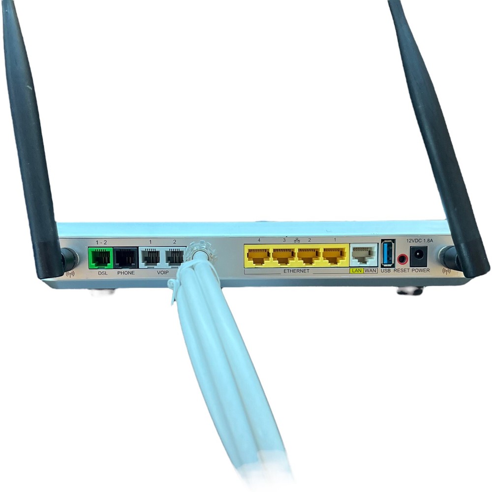 Century Link Actiontec Model C2000A 802.11n Router