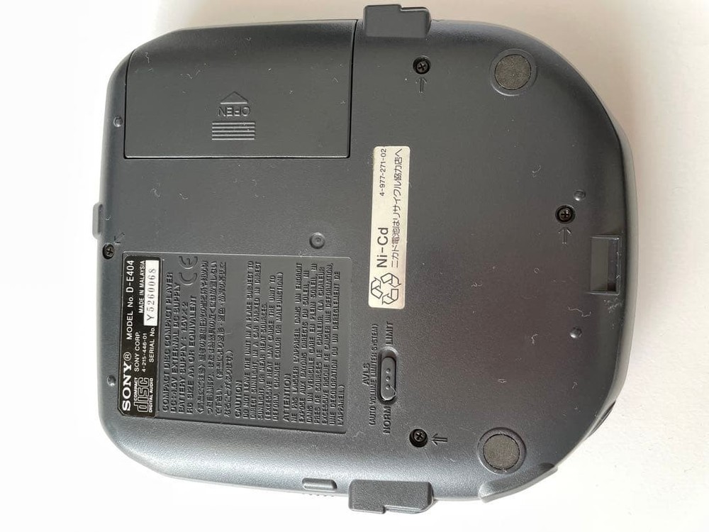 SONY D-E404 COMPACT DISC COMPACT AUDIO PLAYER CD WALKMAN Blue Used