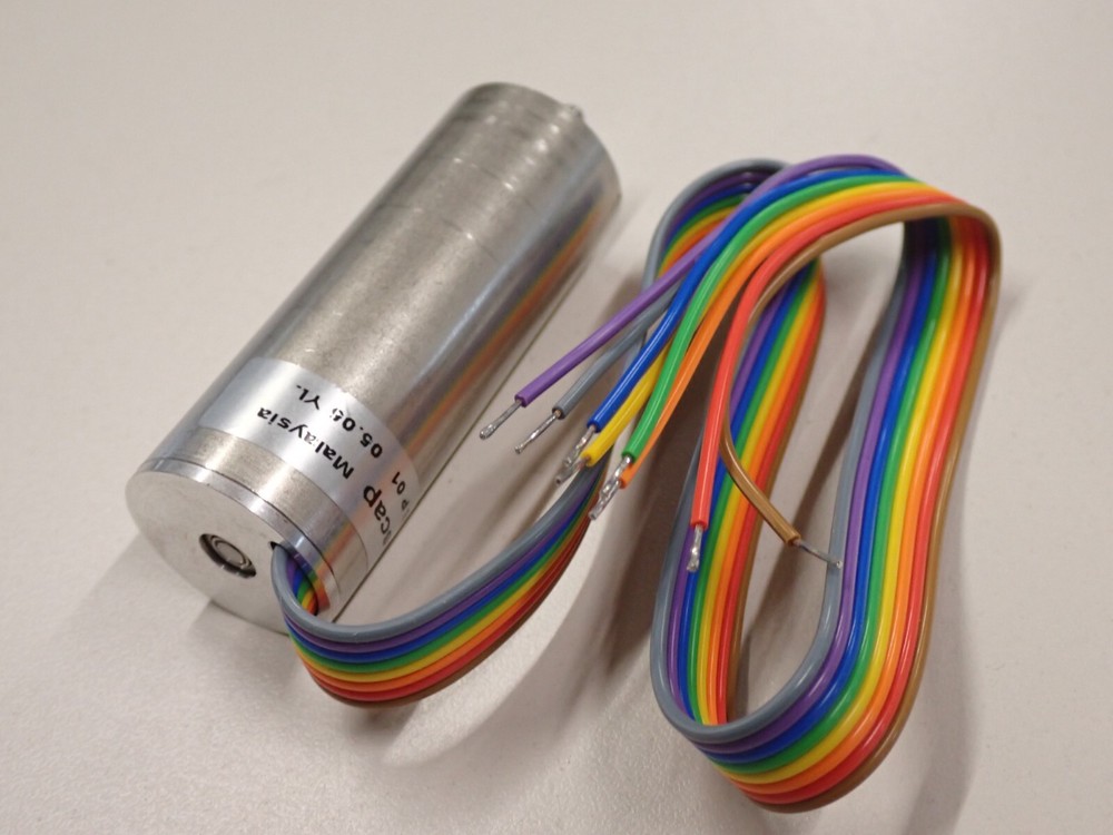 22BL-8BP AVNET MOTOR NEW