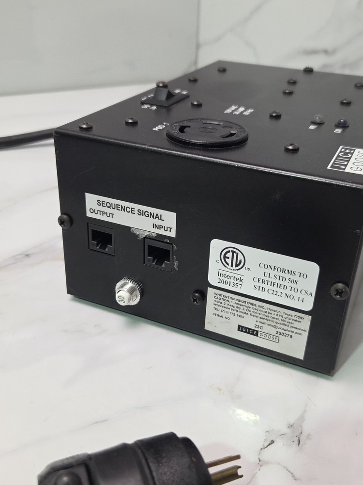 Juice Goose CQ-3000 - 30A Single Sequence Power Distribution System