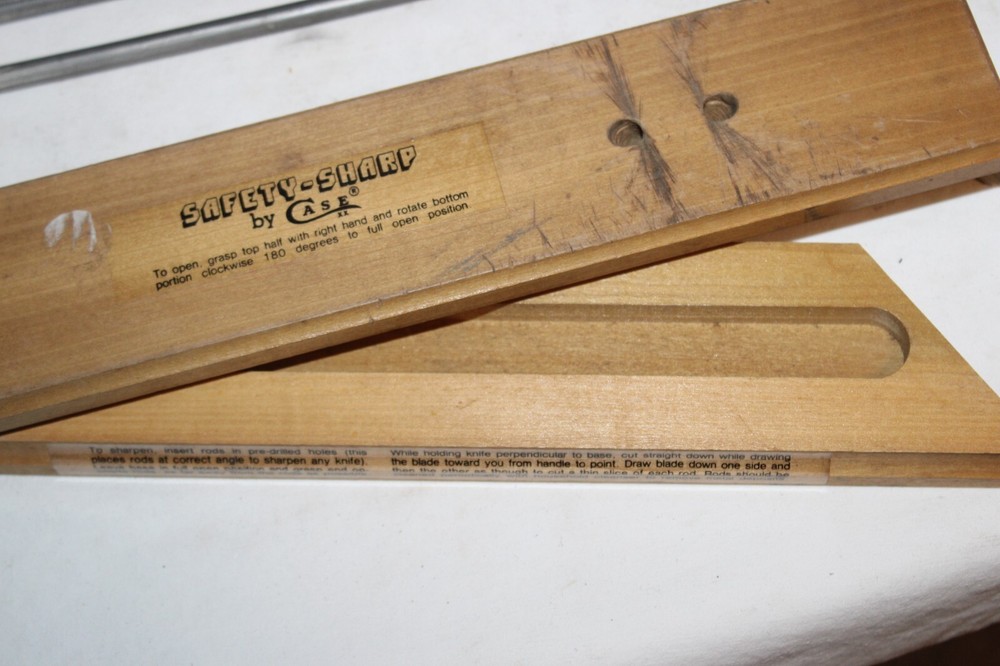Vintage Case XX Knife Sharpener Safety Sharp Wood Case Holder Sharpening Rods
