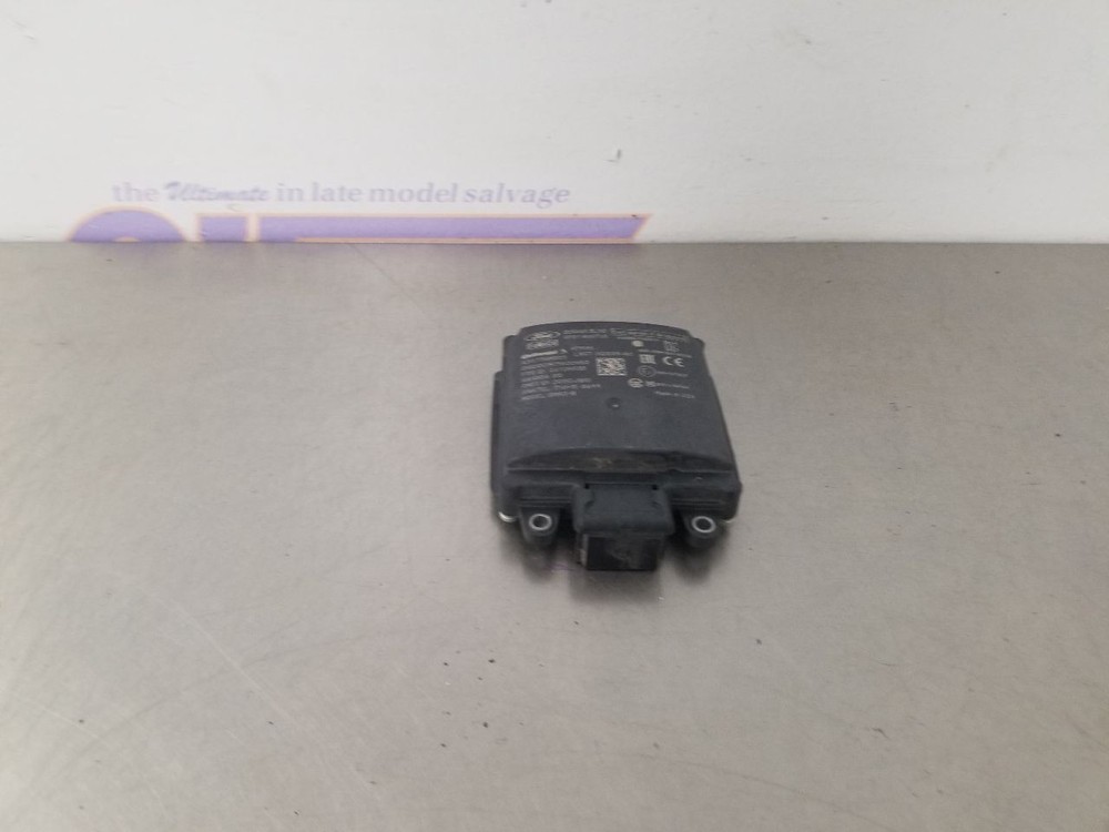 20 FORD EXPLORER PLATINUM RADAR UNIT LEFT DRIVER REAR LEFT DRIVER