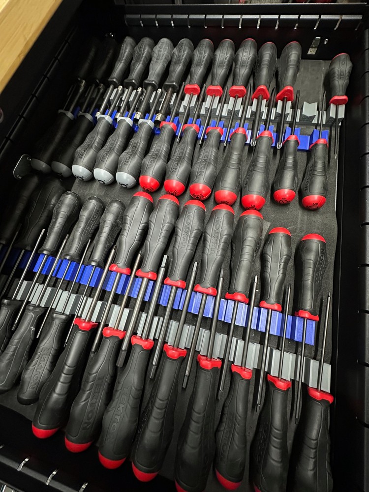Screwdriver Blok V2 -Modular Magnetic Organizer