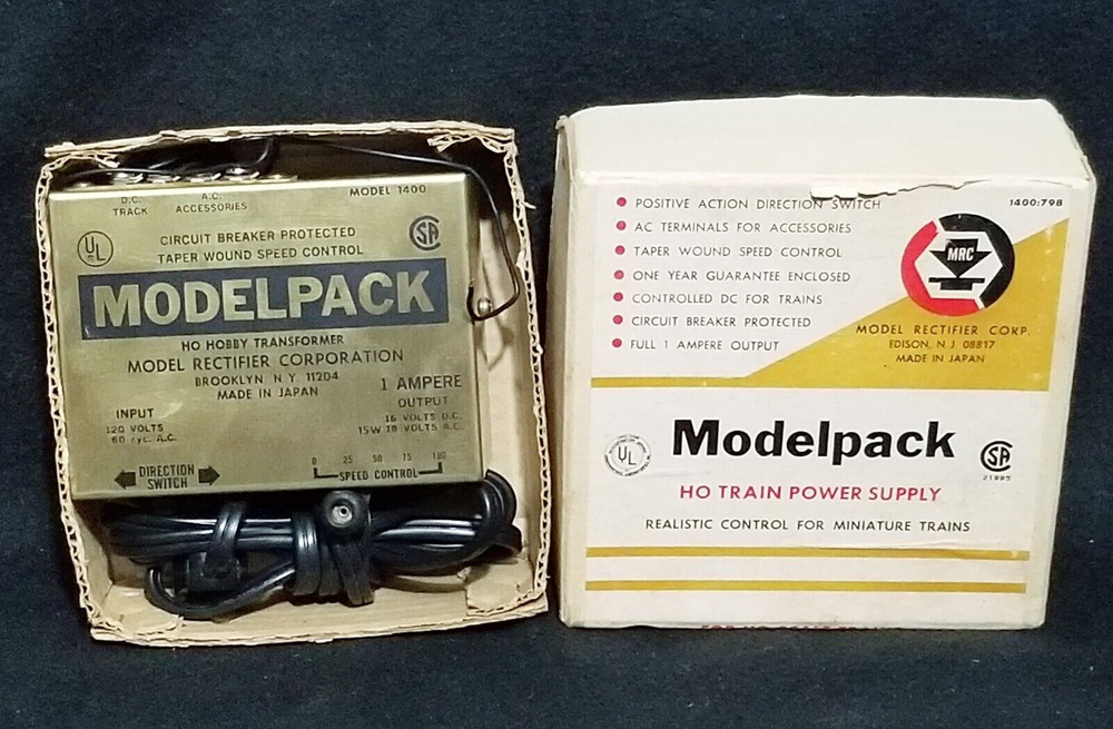 M.R.C. 1400 HO Scale Train MODELPACK Variable DC & Constant AC Power Pack