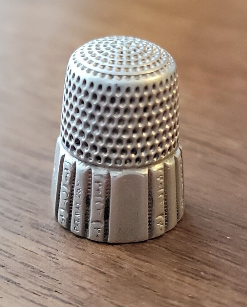 #XD Antique Simons Sterling Silver Thimble Size 8 Octagon Panels