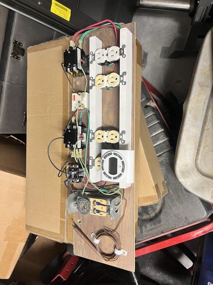 Hydroponic Light Timer With Over Heat Shutdown