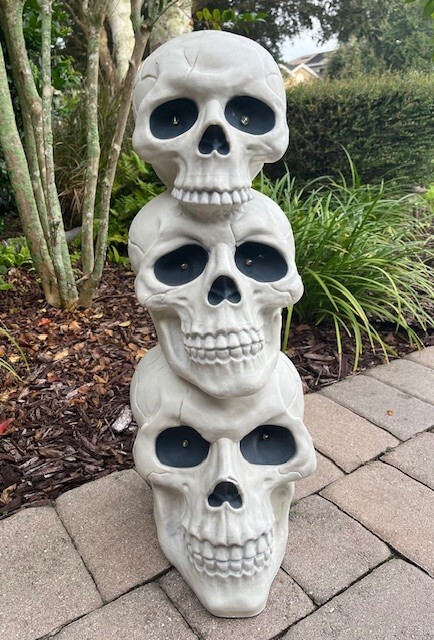 Halloween Stacked Skulls Lit Animated Voice Prop