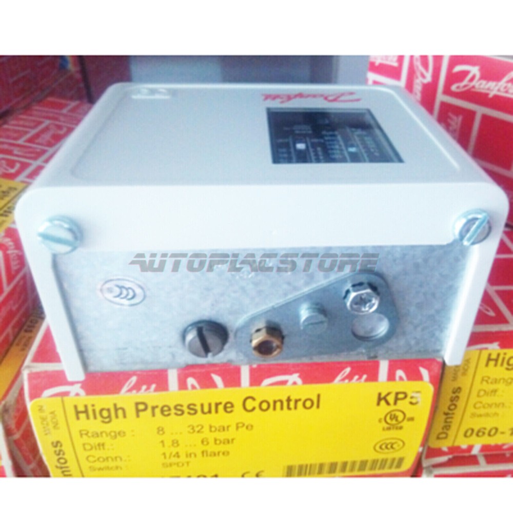 DANFOSS 060-110391 Pressure Controller New 1PCS