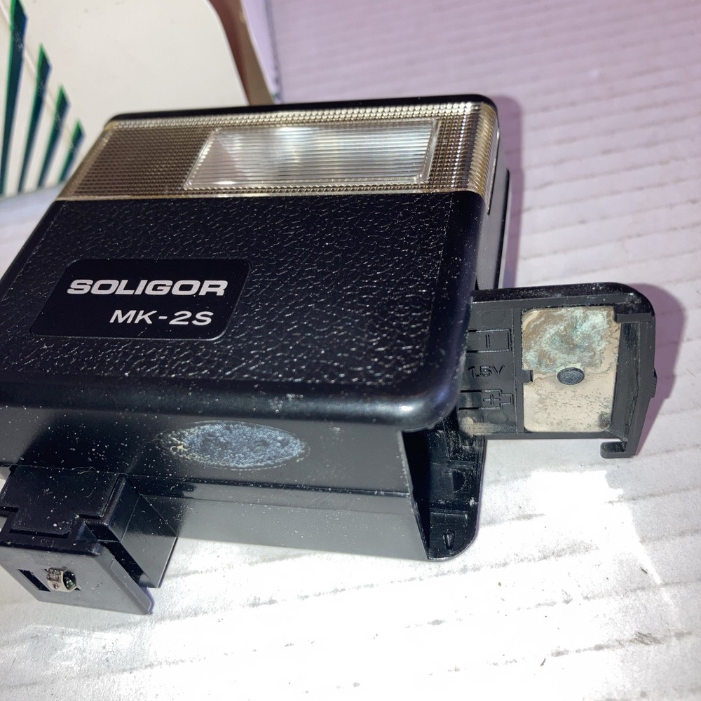 CAMERA PART PIECE SOLIGOR ELECTRONIC FLASH AUTO MK-2S WITH PAPERWORK & BOX