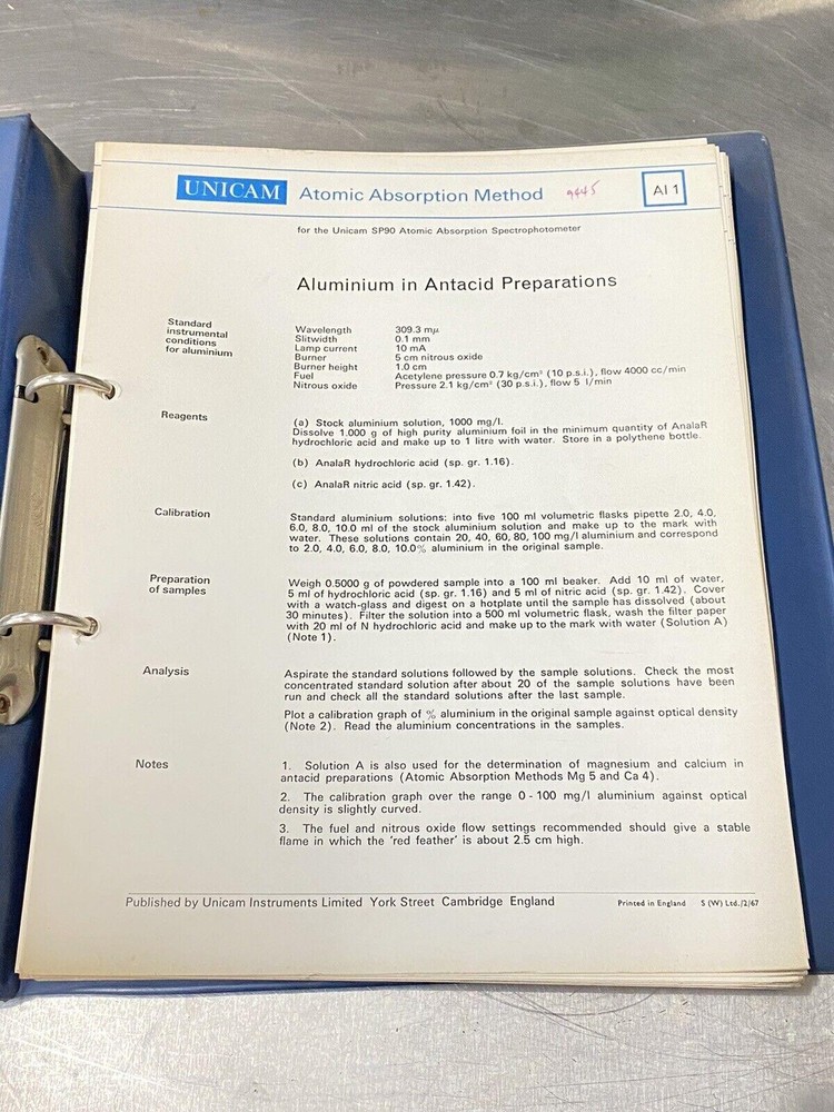 PYE Unicam SP90 AA Spectrophotometer - Users Guide / Instruction Manual