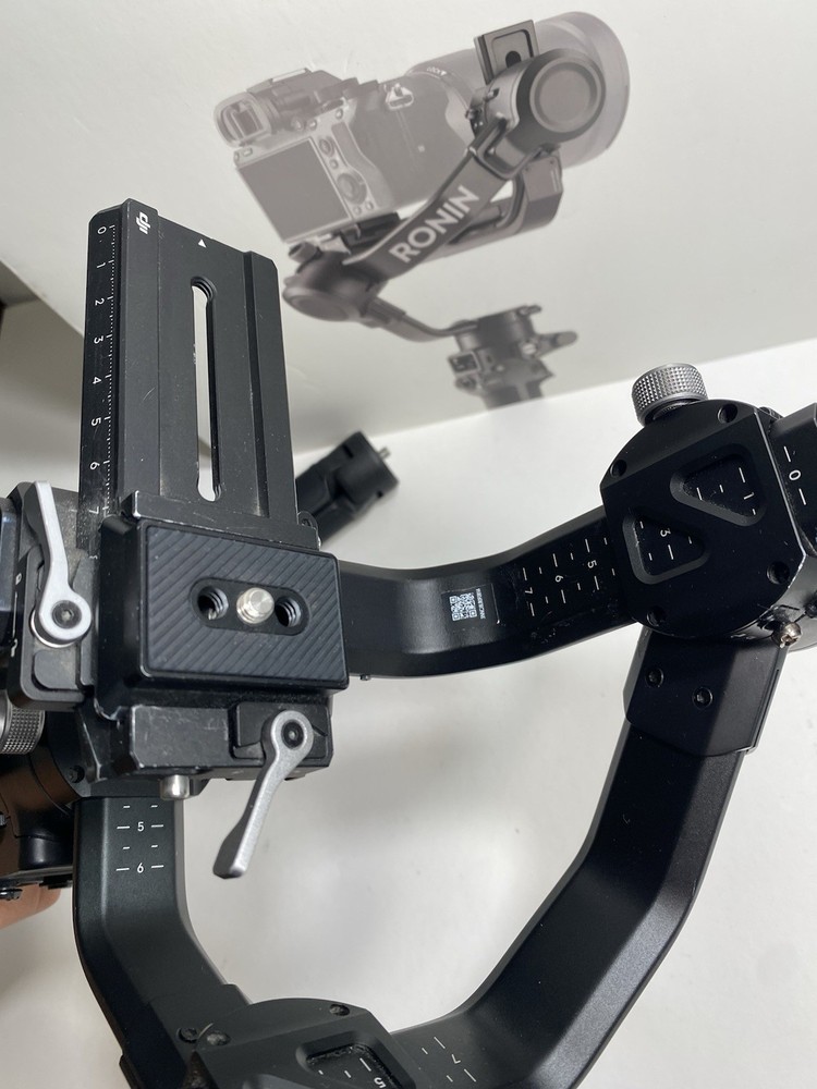 DJI RONIN SC2 RSC 2 Gimbal Stabilizer 3 Axis