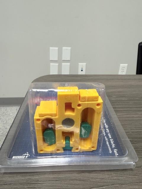 ​Microjig DS-333 Matchfit Dado Stop for Matchfit Dovetail Clamps