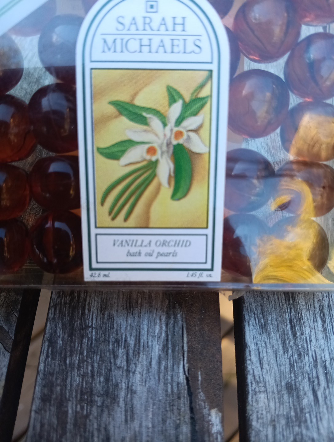 Sarah Michaels Vintage Bath Oil Pearls Vanilla Orchid with Sunflower Oil