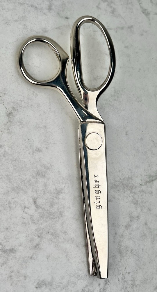 Gingher G-7P 7.5” Pinking Shears Zigzag Fabric Scissors w/ Original Case EUC