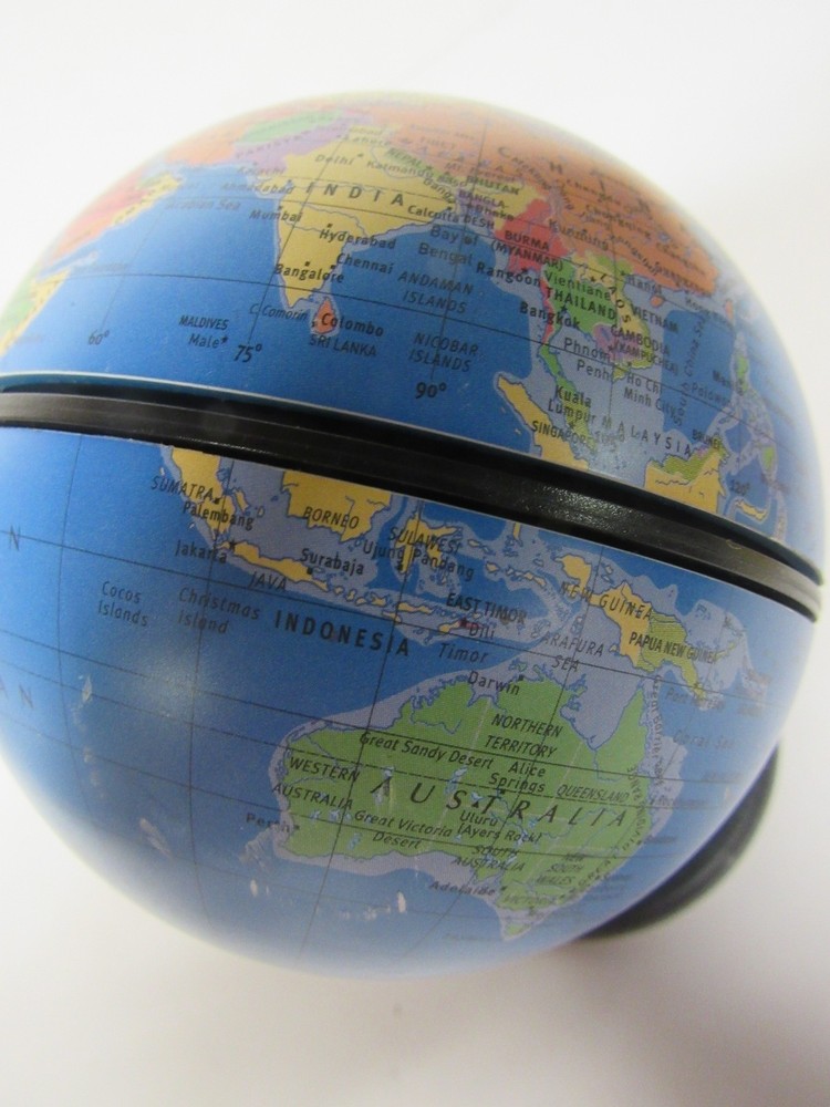 Desktop Rotating Replogle Globe 5 1/2" x 4" Dual Direction Spin Ships Free