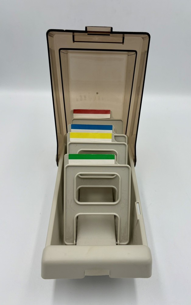 Data Case ~ 3.5" Floppy Disk Vintage Storage Box Case Holder ~ with 4 Dividers