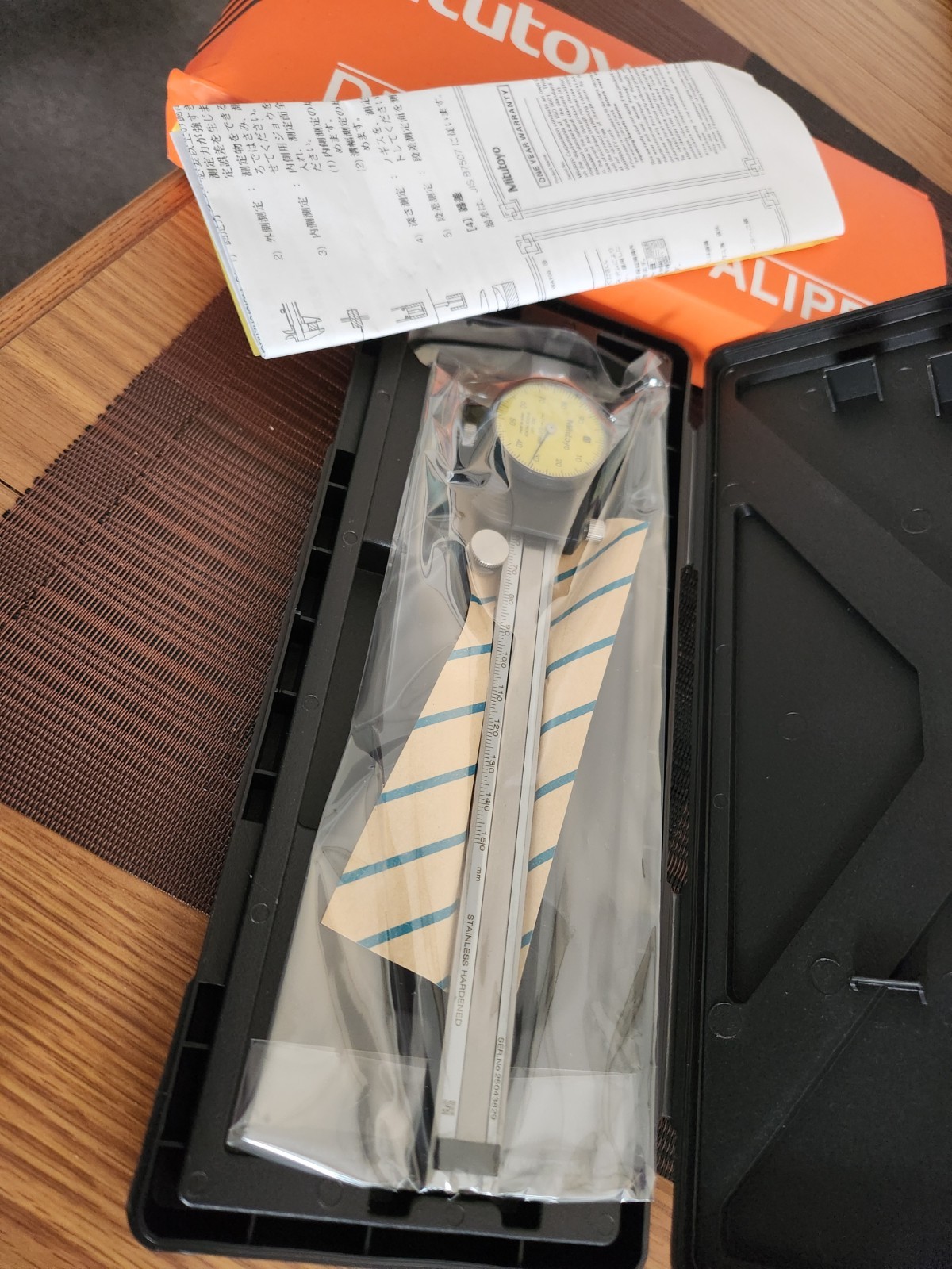 Mitutoyo 0.01mm 505-681 D15TN 0-150mm Dial Caliper Vernier Caliper Range US