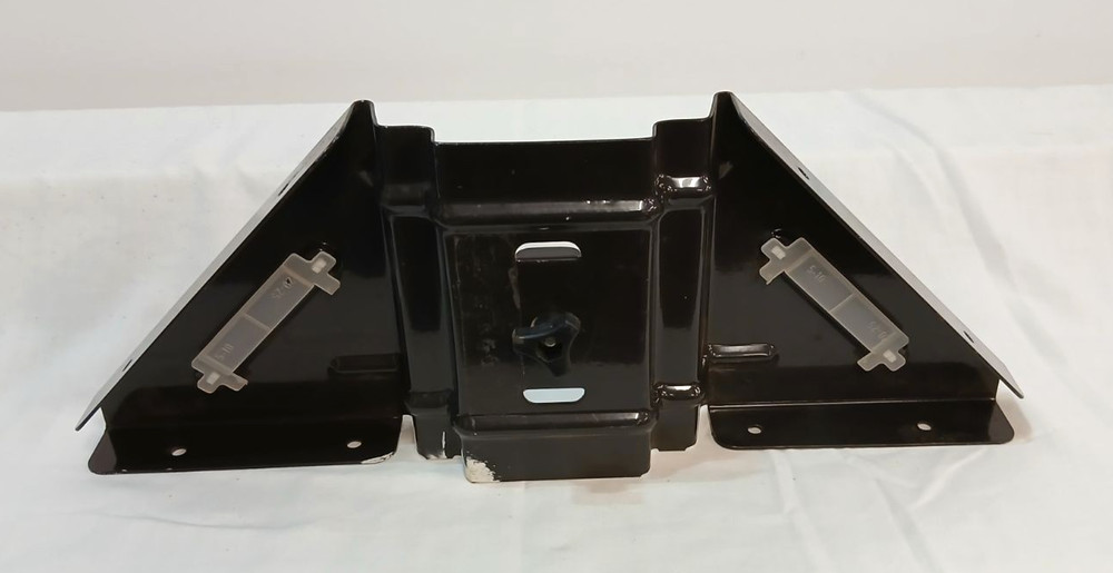 Triton Tabletop Unknown Part