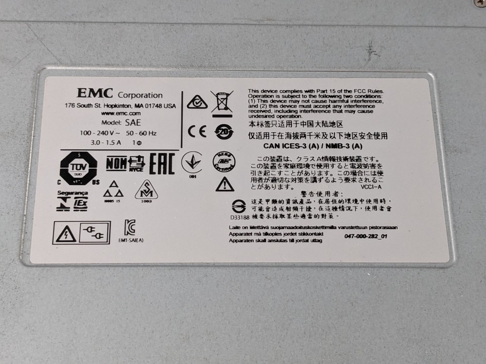 Dell EMC Unity SAE 25-Bay SAS3 12G Flash Storage Array JBOD w/ Front Bezel