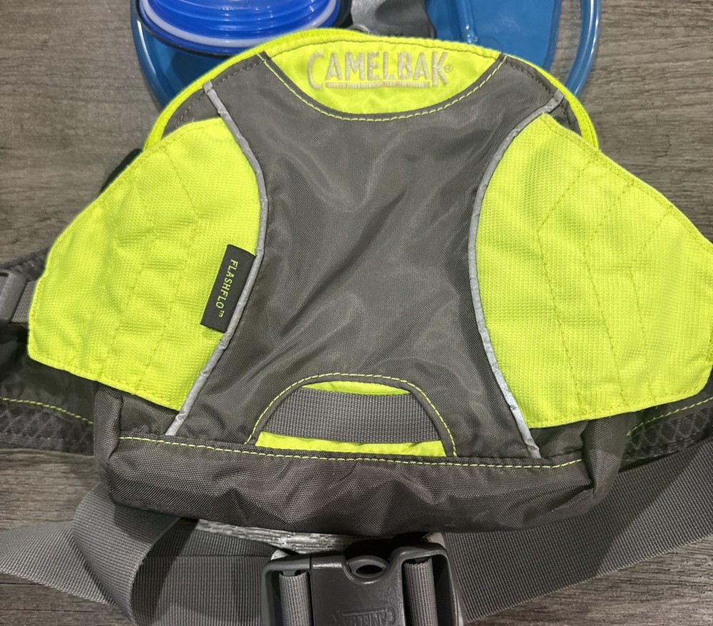 Camelbak Flashflo with Bladder Hydration Waist Bag