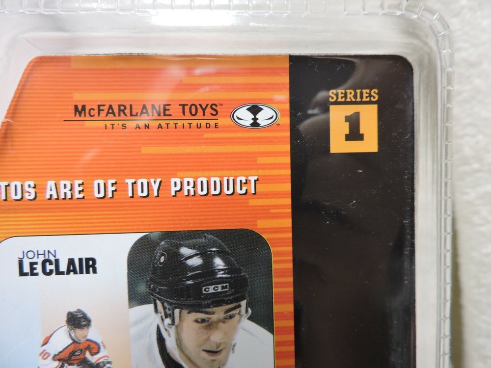 McFarlane Sundin Toronto Maple Leafs Series One Action Figure 2001