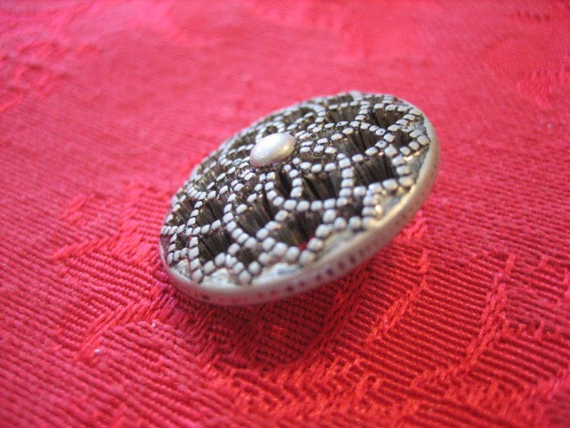 Vintage 13/16" Metal Pattern Button - V66