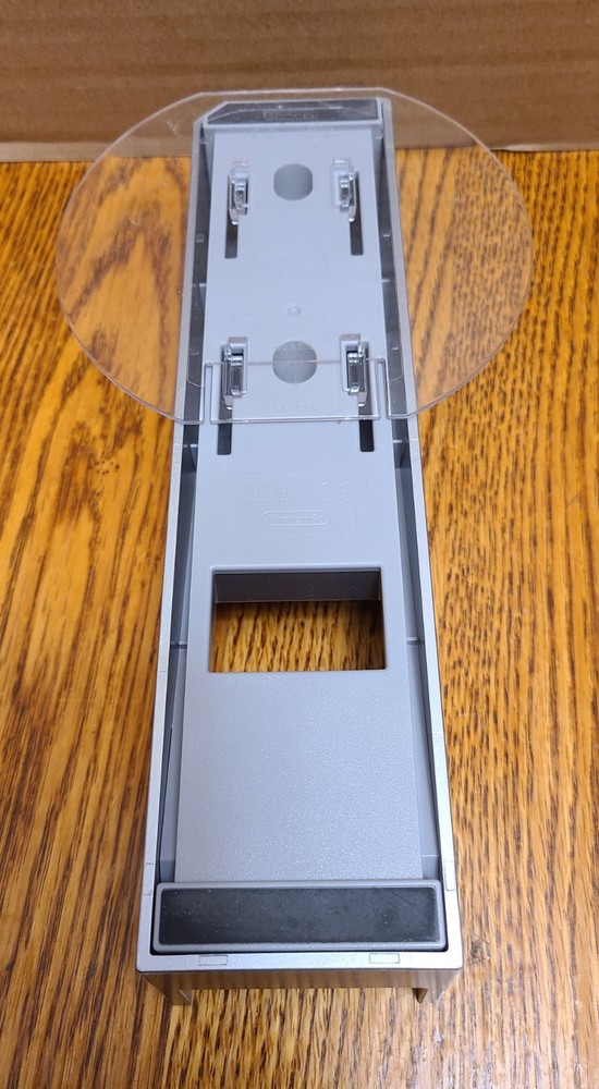 Nintendo Wii Authentic OEM Console Deck Station Base RVL-017, Stabelizing Plate
