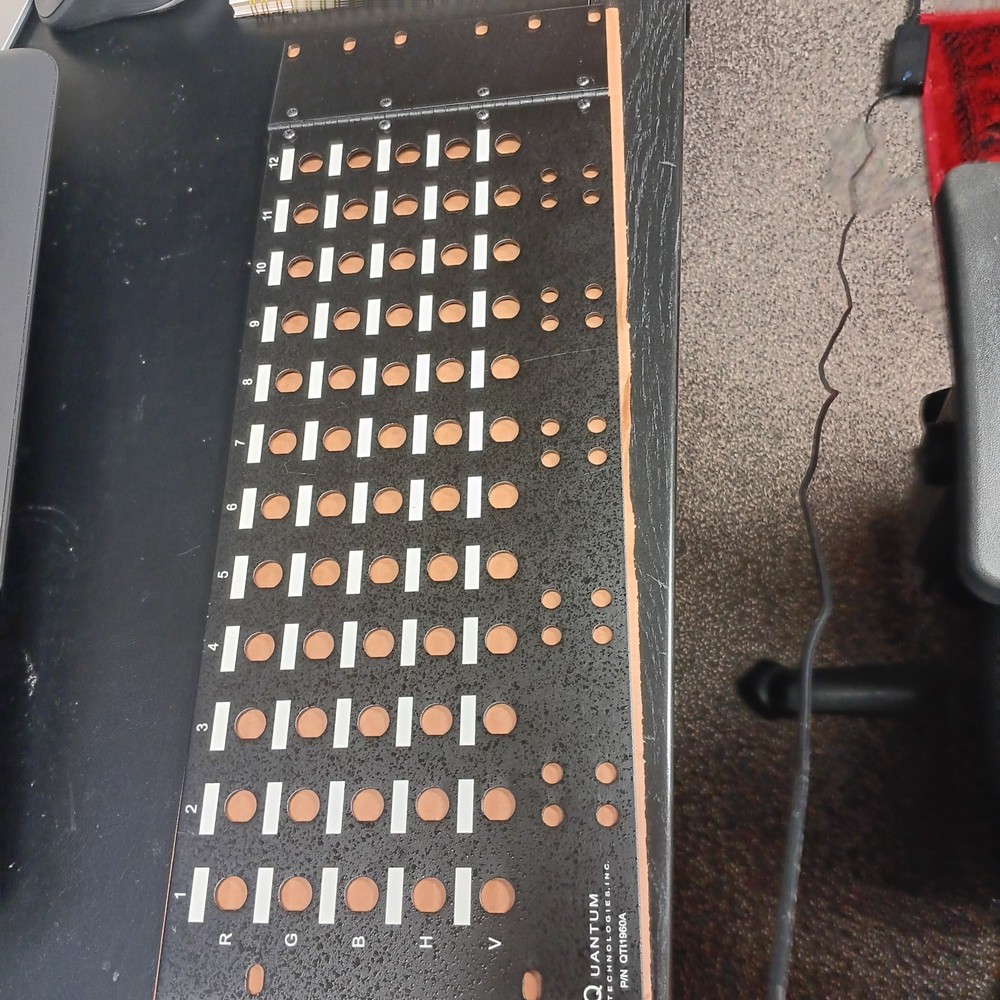 Quantum VideoMatrix60 SwingGate 4RU BNC Bulkhead Panel NOS