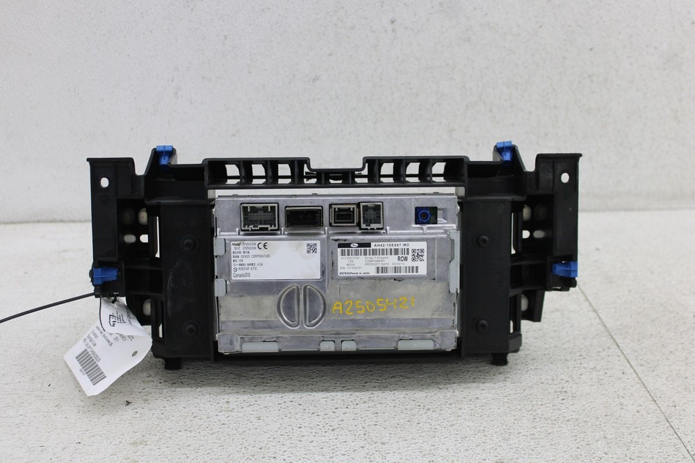 RADIO CENTER DASH TOUCHSCREEN ID:DNNS036 RANGE ROVER 2011 \