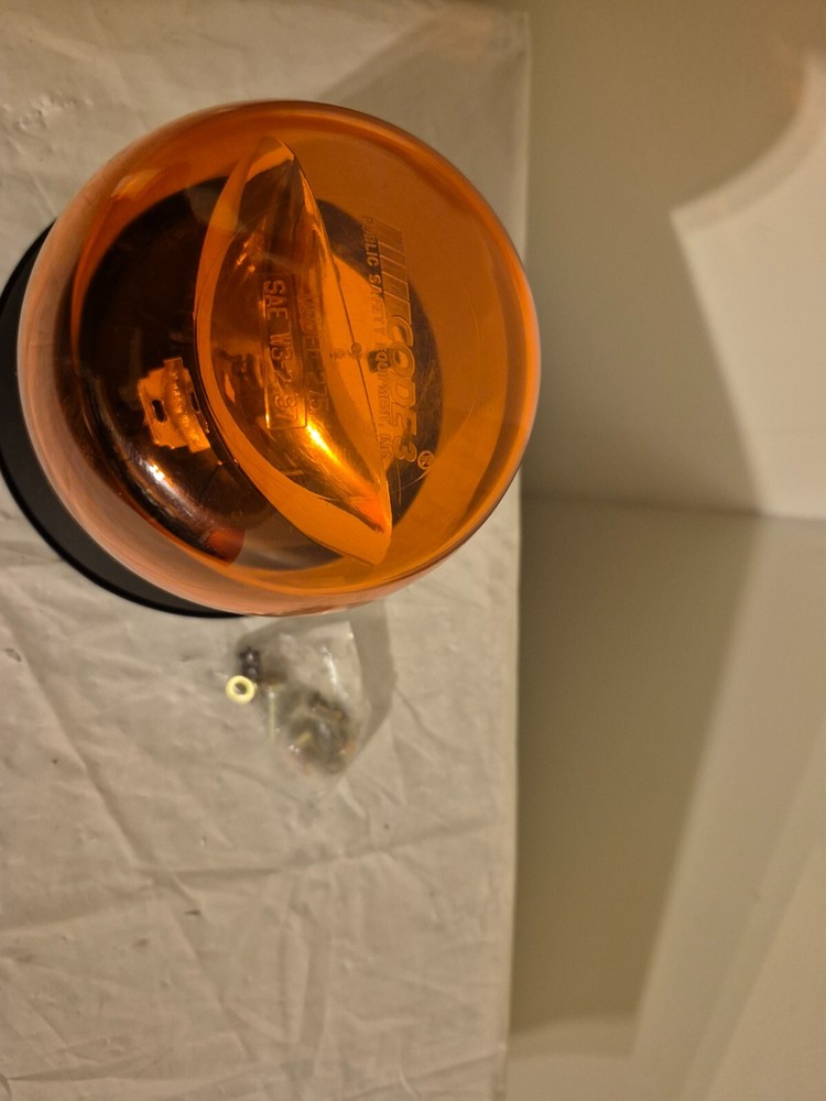 Code 3 Amber Rotating Strobe Beacon Light 275AH Permanent Mount 12VDC