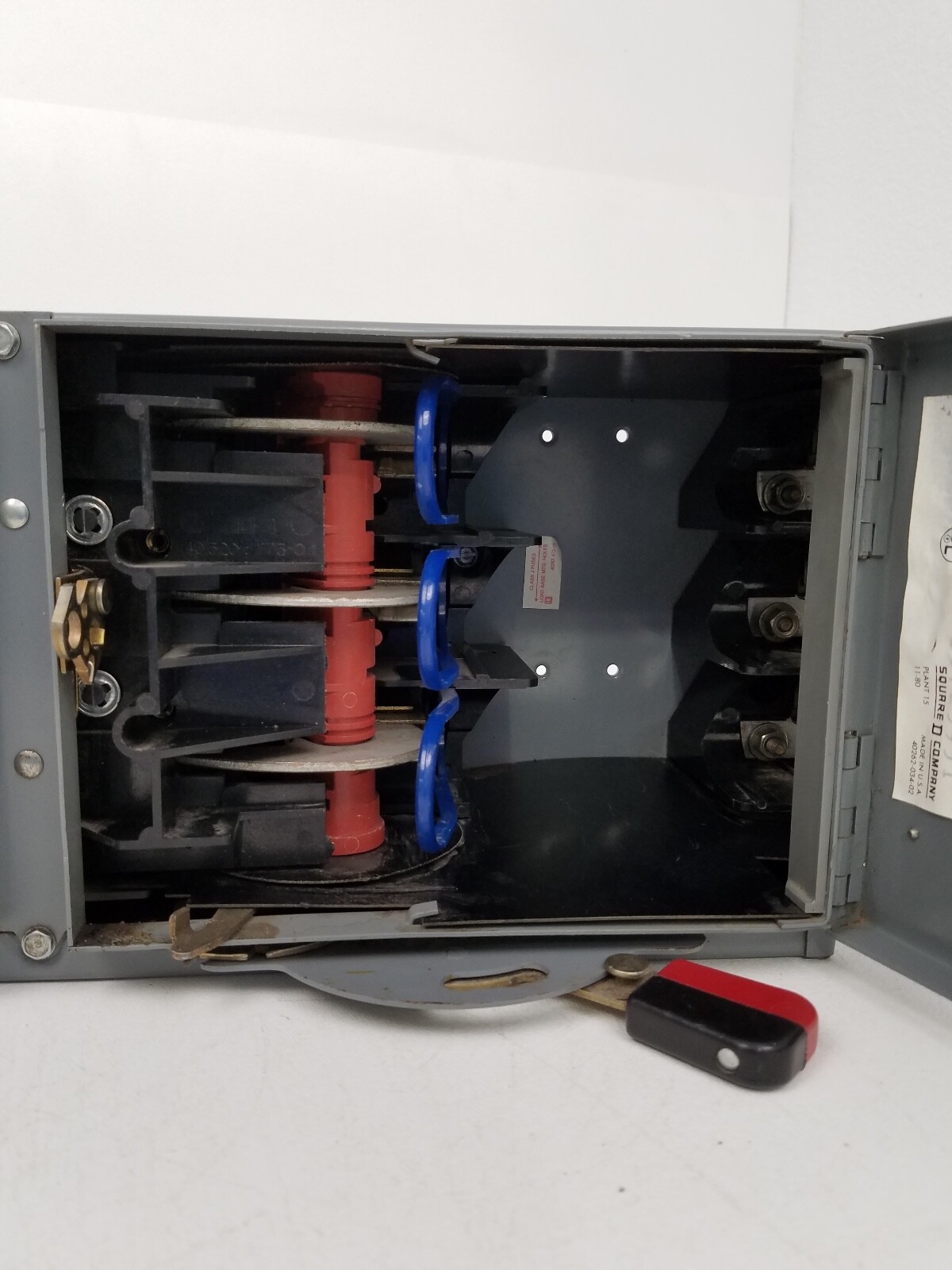 QMB-363-T Square D 100 Amp Switch + Mounting Hardware *NEXT DAY OPTION*