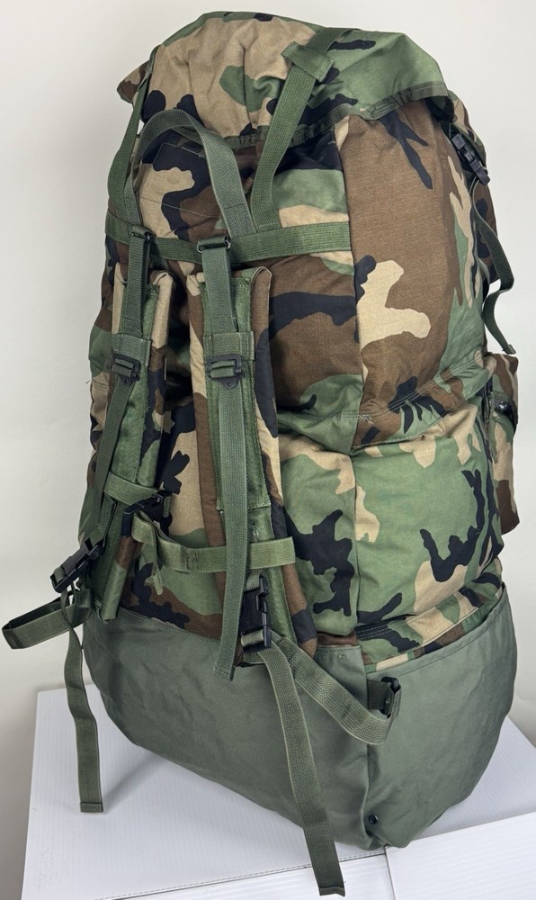 USGI Woodland Camo Large Equipment Bag Backpack Main Pack EUC
