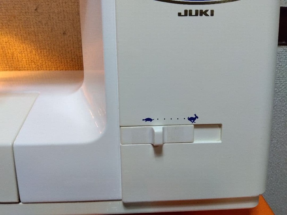 JUKI HZL-7800 Computerized Sewing Machine with Automatic Thread Cutter, Serviced