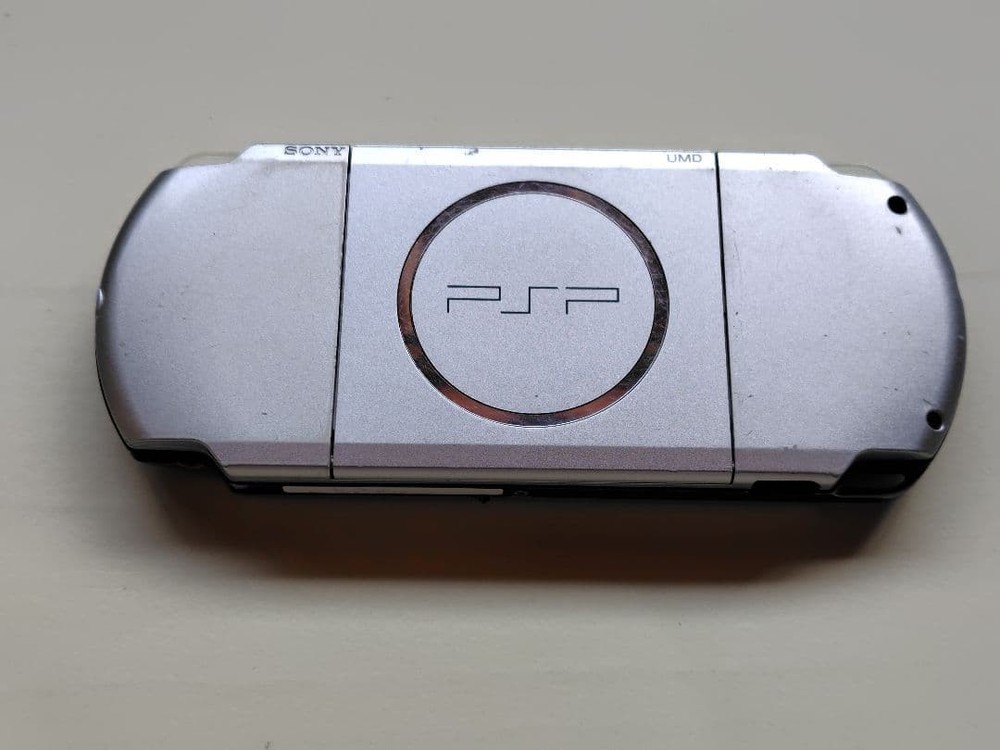 PSP Psp-3000 Silver Japan