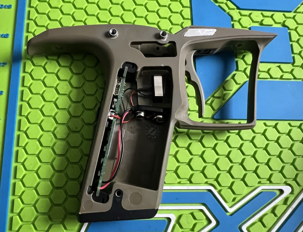 PLANET ECLIPSE ETEK 3 4 COMPOSITE TRIGGER FRAME + BOARD + MICROSWITCH PAINTBALL