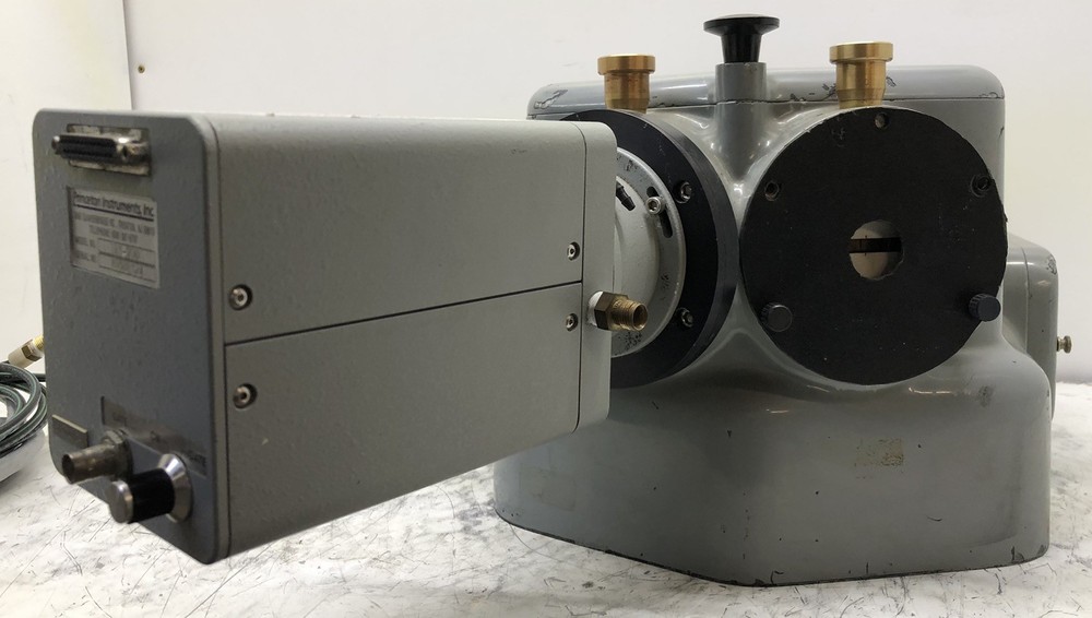 McPherson 218 SPECTROMETER WITH PRINCETON INSTRUMENTS IRY-700 CAMERA UNTESTED