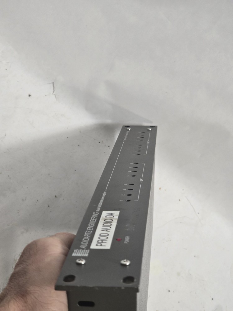 Wheatstone Audioarts Engineering 8400 Distribution Amplifier .