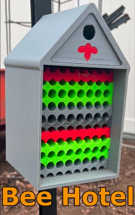 Native Bee House/Hotel