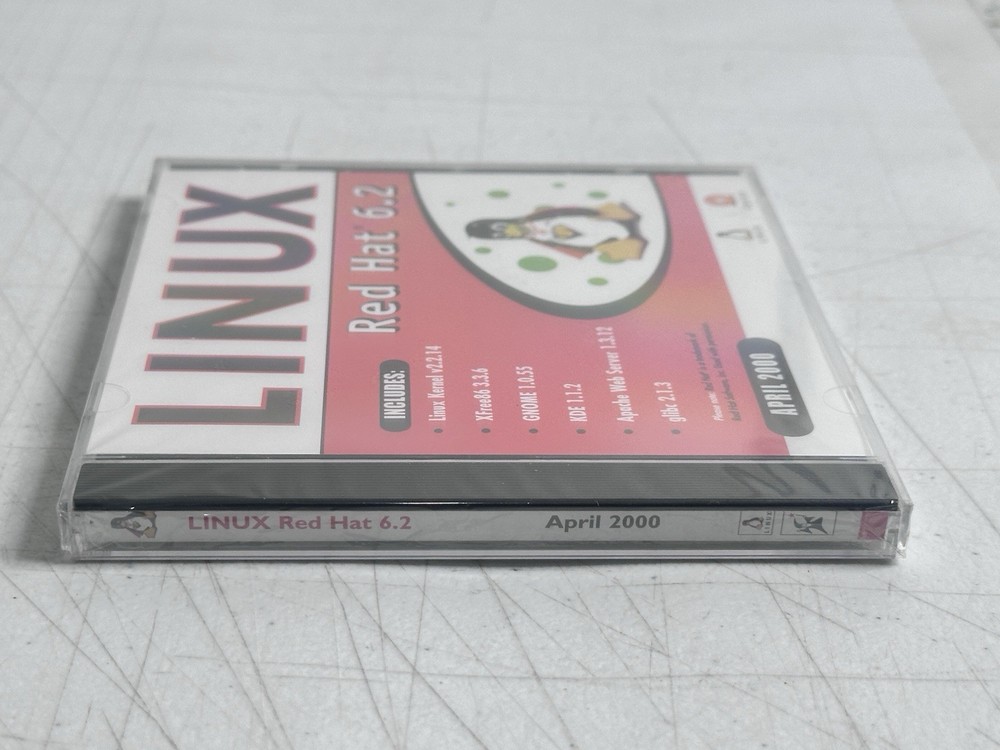 Sealed Linux Red Hat 6.2 CD ROM OS Software April 2000 New Old Stock