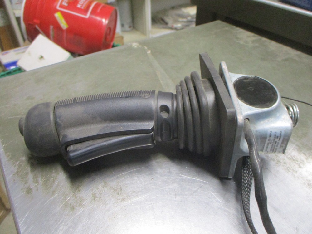 P&G JC1500 Joystick Controls