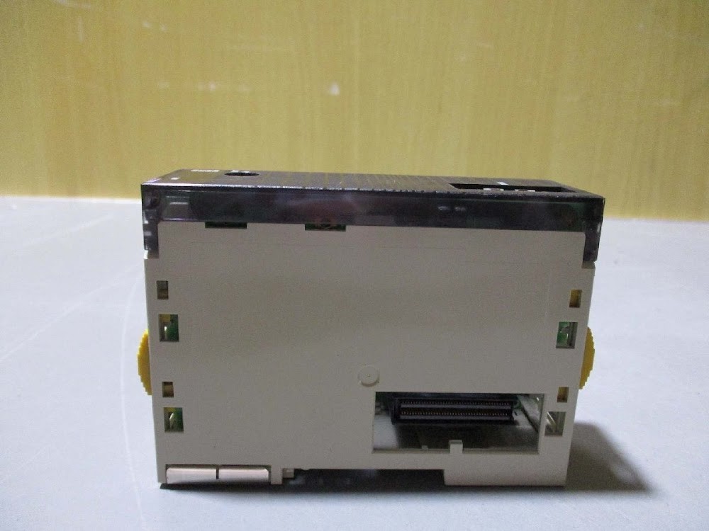 OMRON CJ1W-NCF71 NC Unit Position Control Module USED