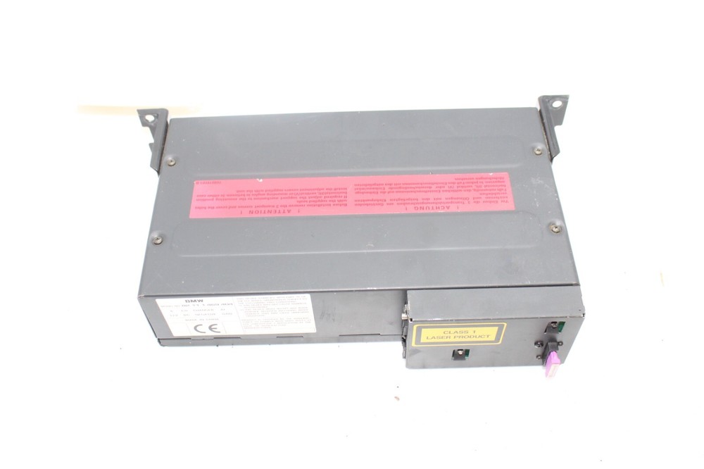 99-00 BMW 323I E46 CD CHANGER Q3286