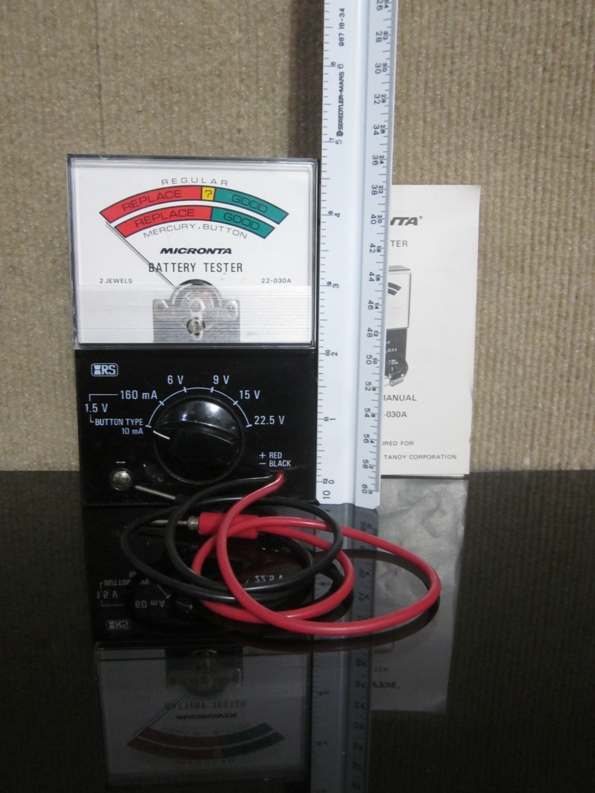 Vintage Radio Shack Battery Tester Meter Micronta Cat. No. 22-030A Tandy